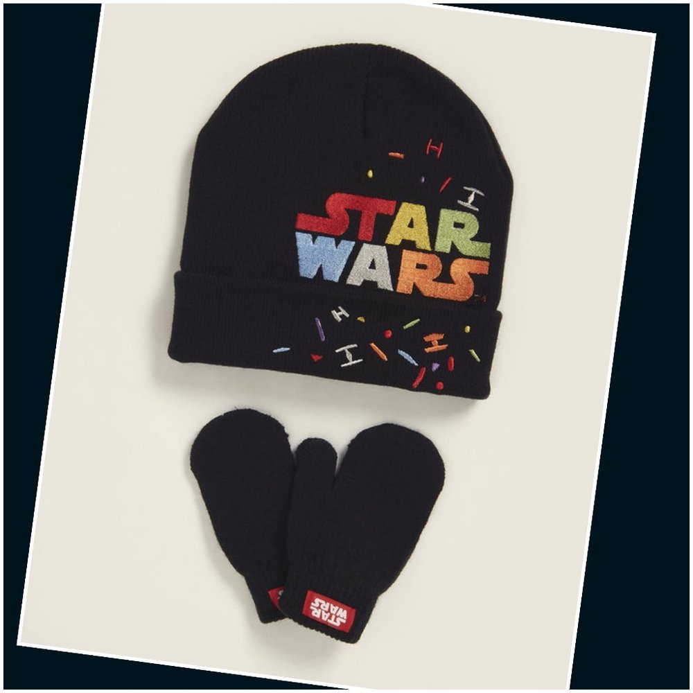 BERKSHIRE  Two-Piece Star Wars Hat set